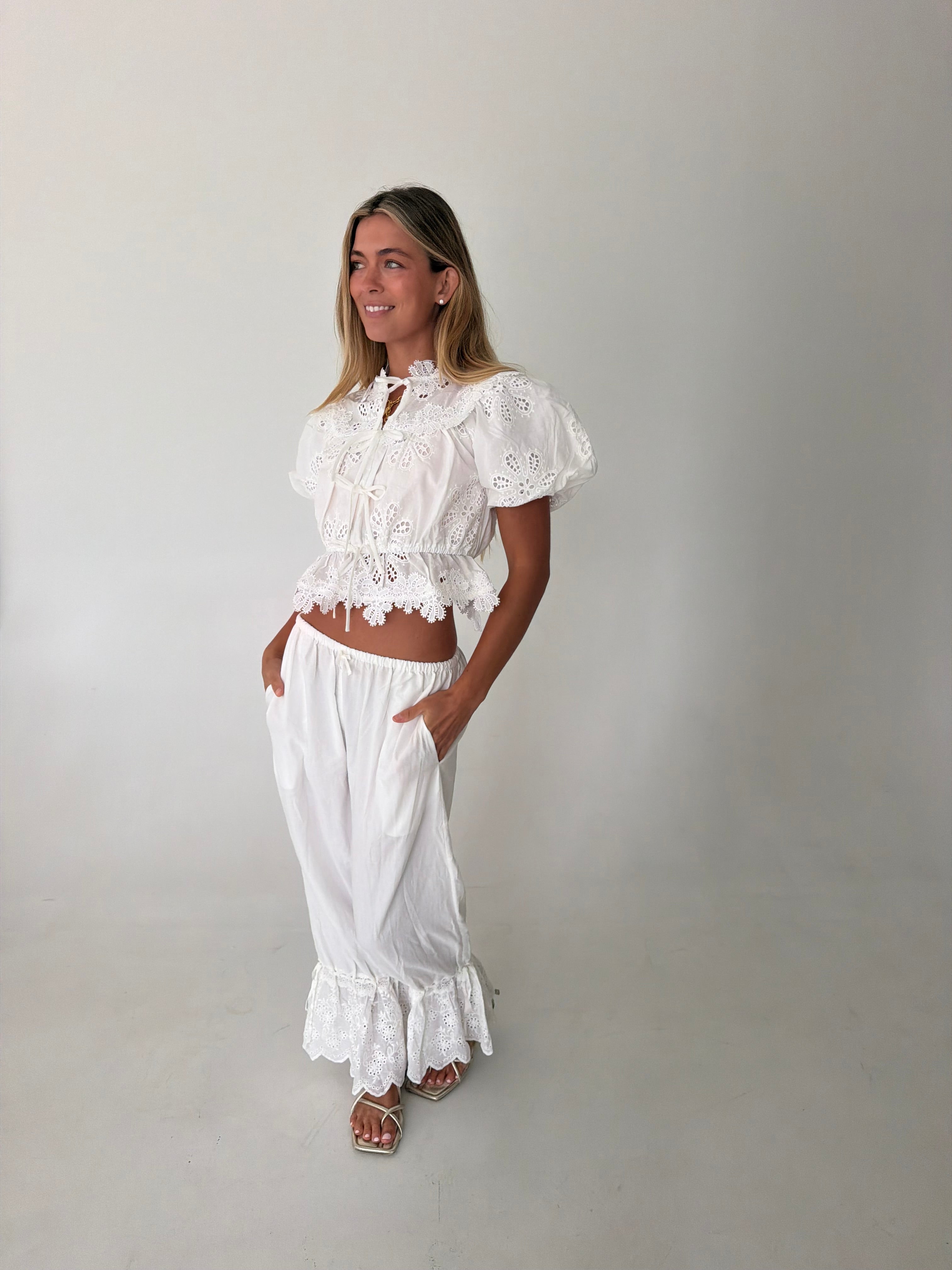 Ellie Embroidery Top- Off White