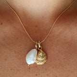 Tini’ Time Removable Charm Necklace: Oyster & Pearl